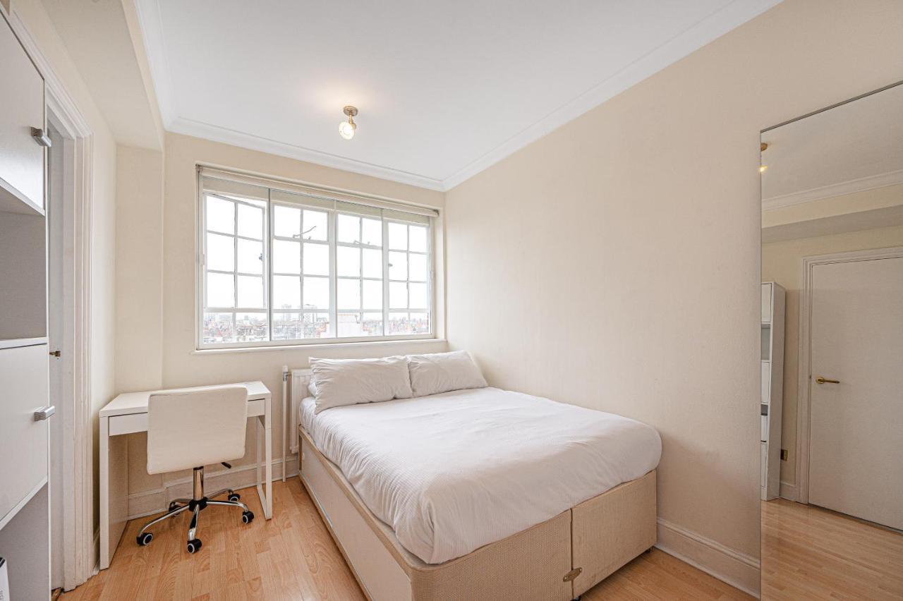 South Kensington Excellent Location Studio At Chelsea Cloister Hotel ลอนดอน ภายนอก รูปภาพ